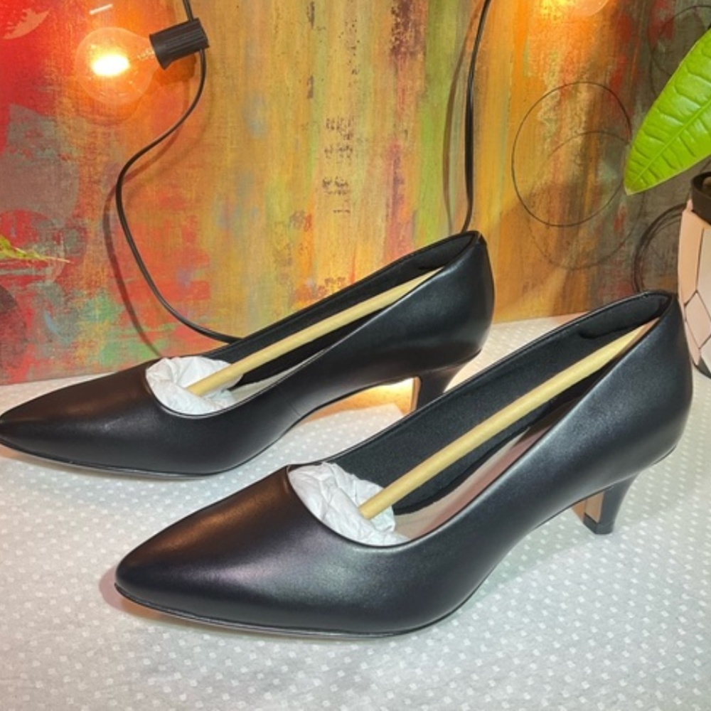 Clarks Linvale Jerica women's heels black leather shoes size 7